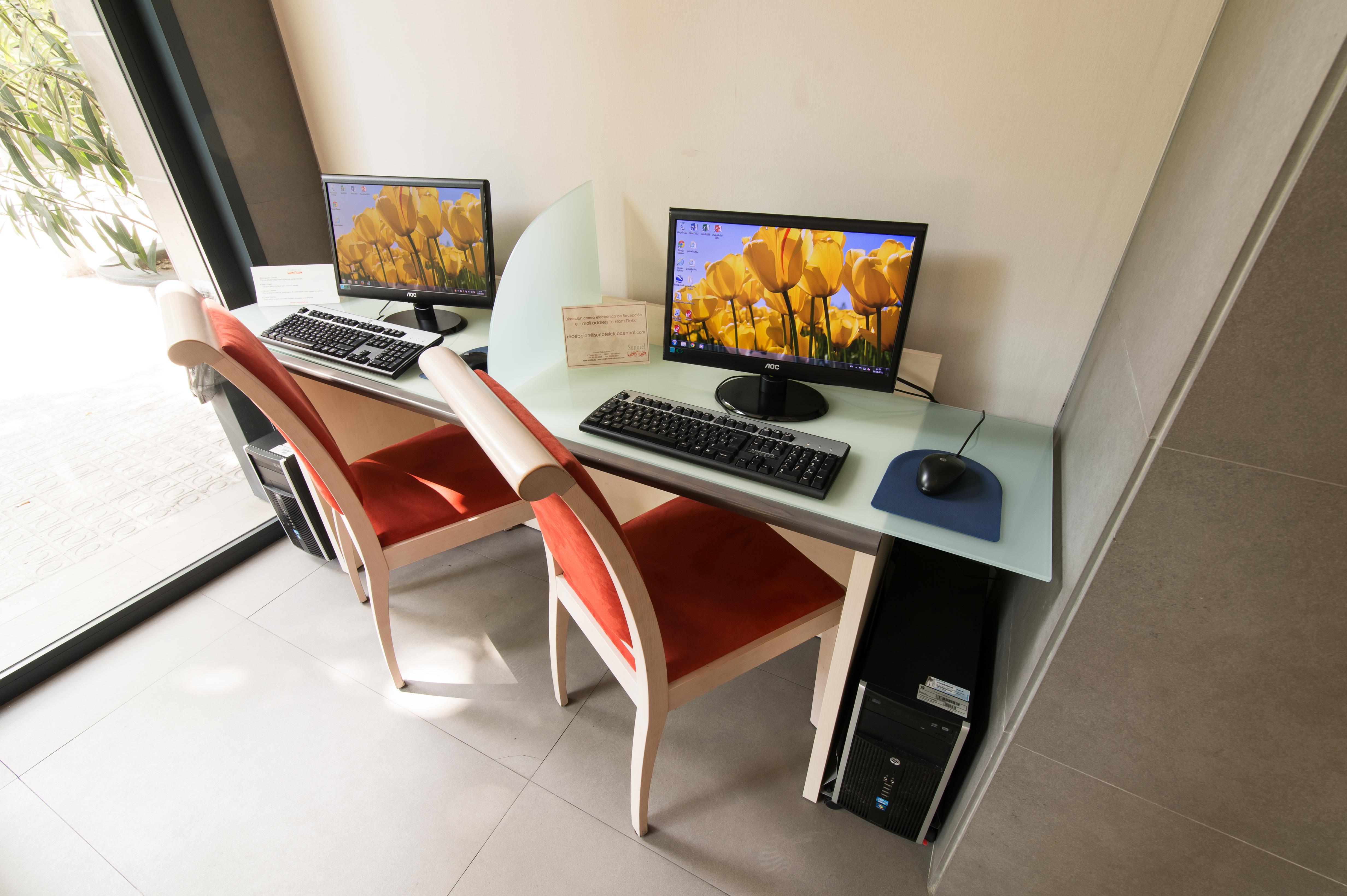 Sunotel Club Hotel 4*